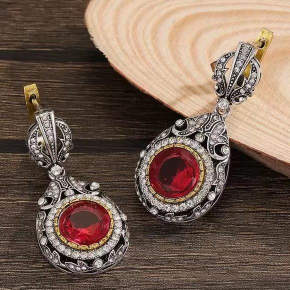 New Vintage Silver and Red Teardrop Earrings - Picture 3 of 5